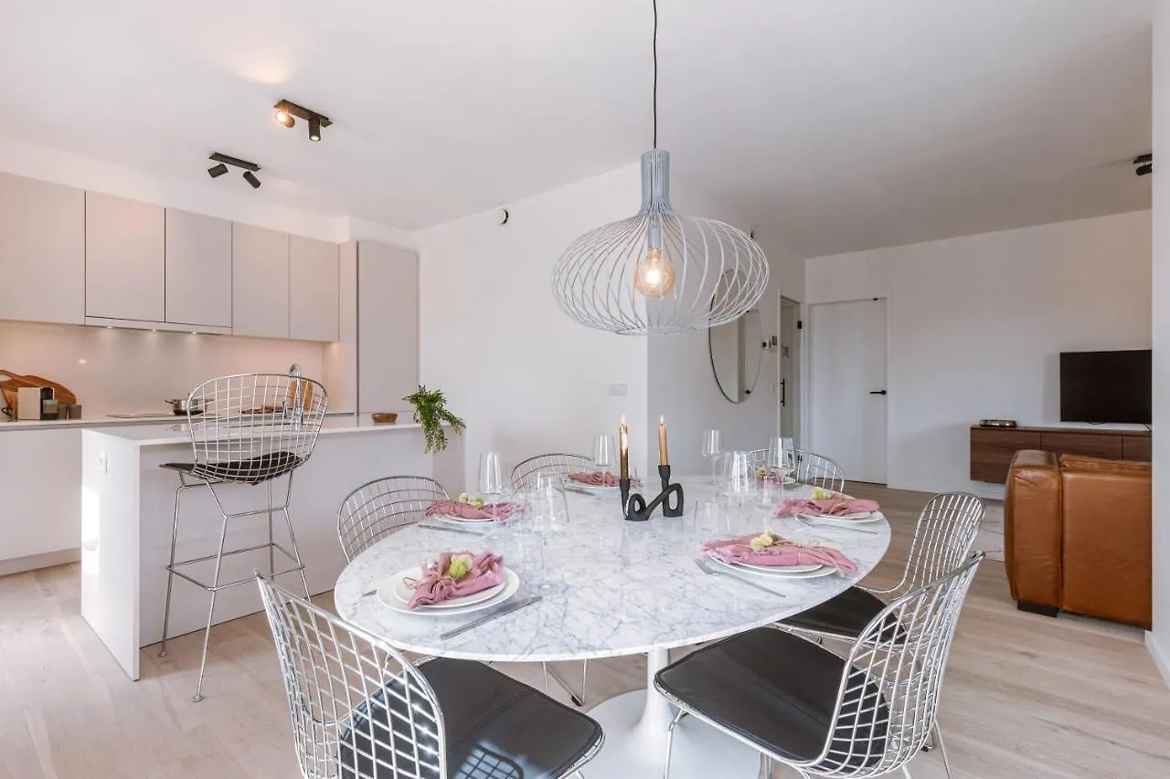 Huswell - Beautifully Decorated Apartment With Sunny Terrace Ostend Belgium