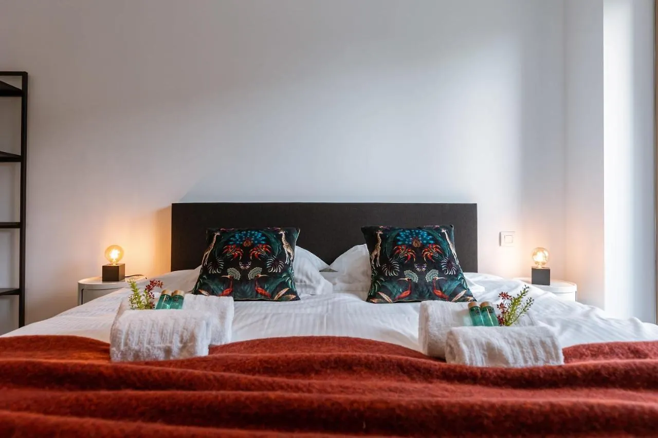 Huswell - Beautifully Decorated Apartment With Sunny Terrace Ostend 0*,